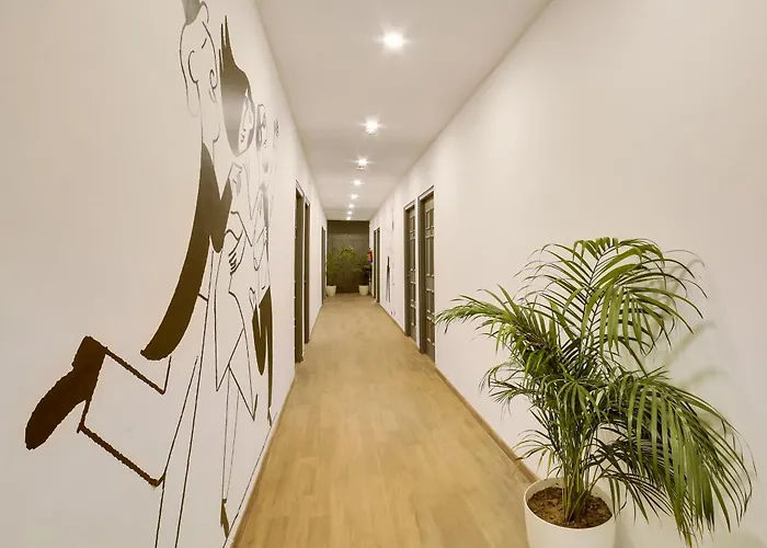 Hotel O Mapple Inn Gurgaon