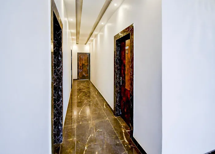 Hotel O Krishna Vatika Kanpur