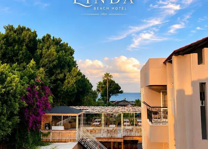 Linda Apart Hotel Side