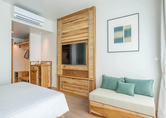 Hotel Phi Phi At Pier