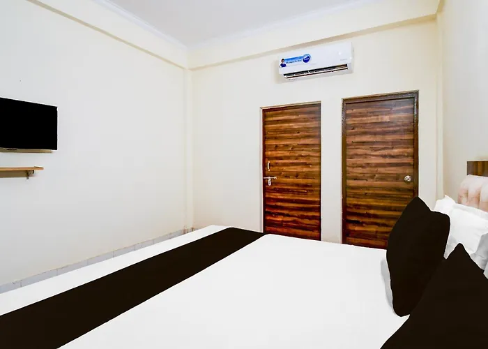 Hotel O Flagship Vasundhara Inn Lucknow