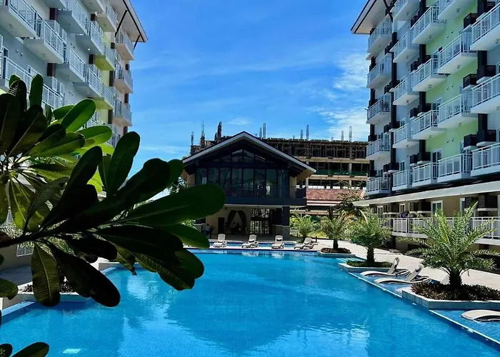 Amani Grand Resort Residences Mactan Isla de Mactán