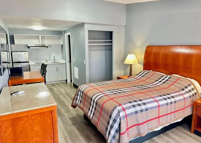 Sunwestern Suites Douglasville