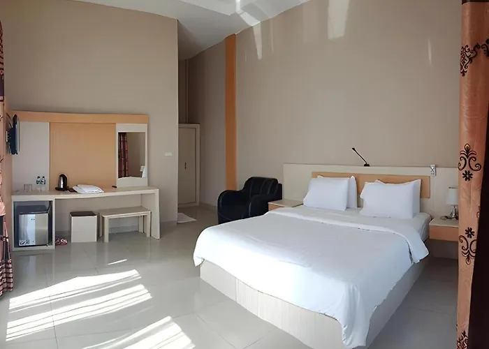 Samosir Cottages Resort Tuktuk Siadong