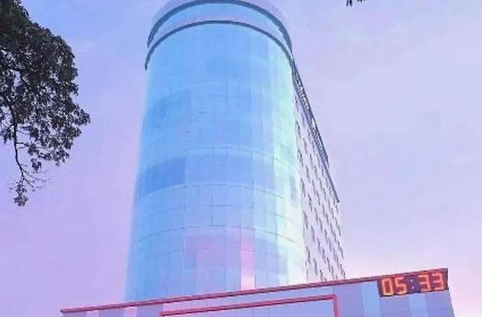 Horison Nindya Semarang Hotel