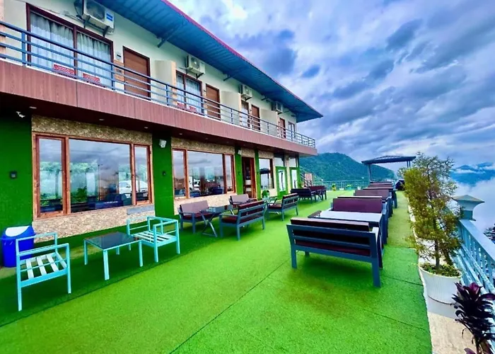 The Kempty Fall Resort, Mussoorie - Lavish & Luxury Stay