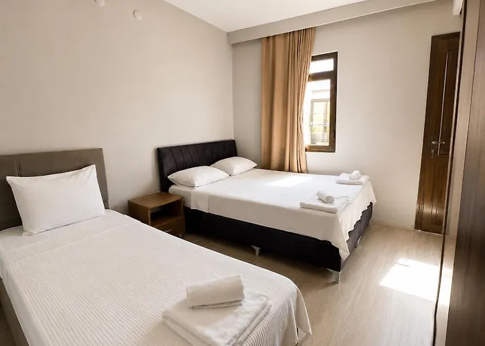 Viyana Pansiyon Çeşme