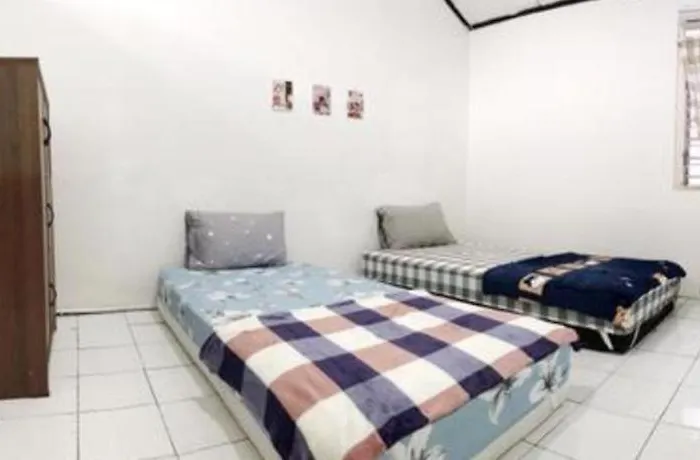 Dehome near Pakuwon Mall  Surabaya