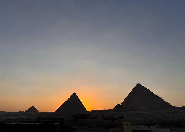 Hotel New Scarab Pyramids View El El Cairo