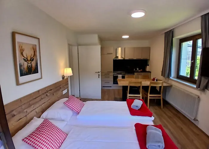 Haus Huber Zimmer und Apartments Mittersill