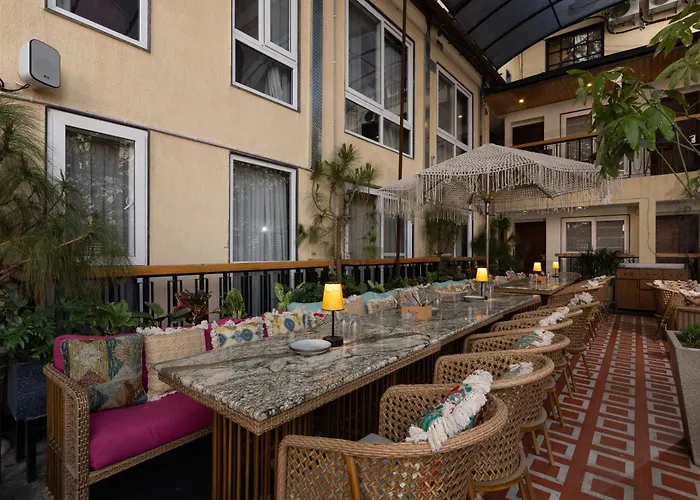 Romeo Lane, Mussoorie By Alivaa Hotel