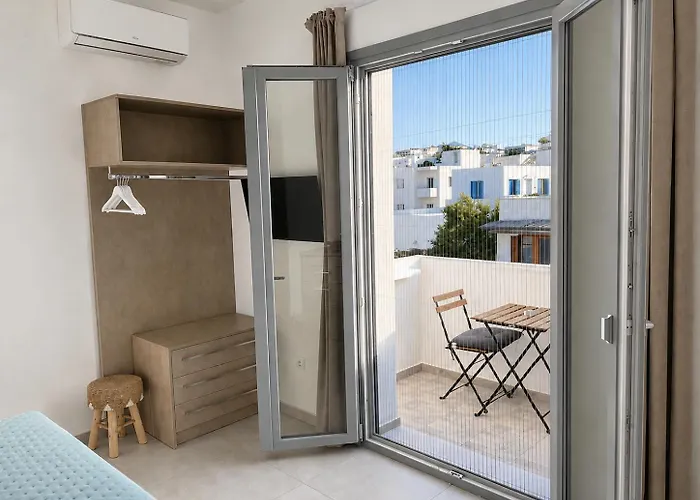 Hotel Aqualis Adamantas 