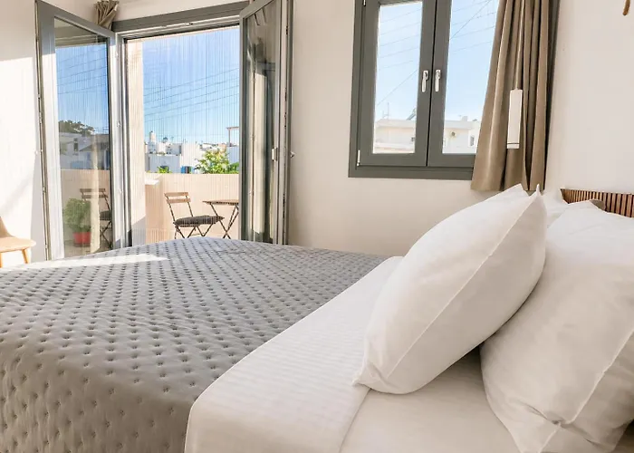 Hotel Aqualis Adamantas 