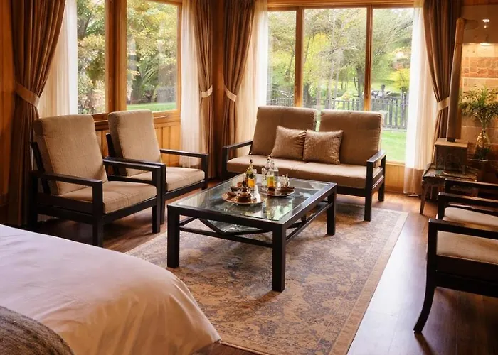 River Retreat Resort Pahalgam