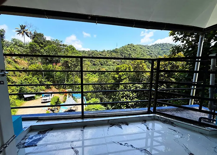Misty Valley Private Pool Villa Munnar Anachal