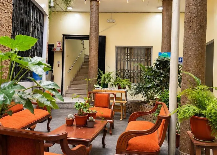 Hostal Marín Central - Quito