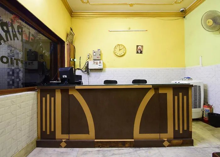 Hotel O Paras Asansol