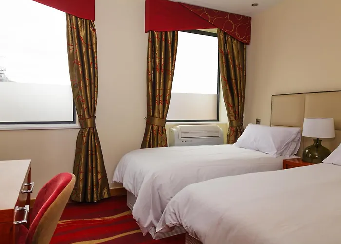 Icon Hotel Luton 