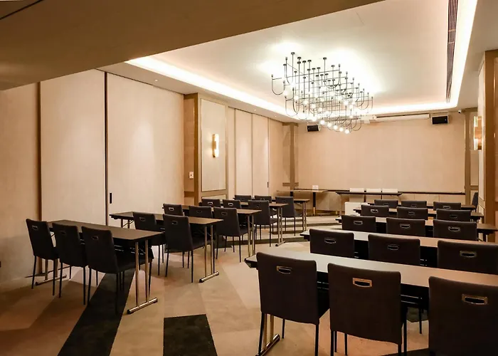 Oku Hotel Taichung