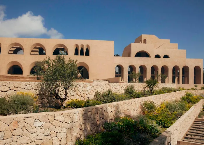 Hotel Nomade Temple Ibiza Portinatx