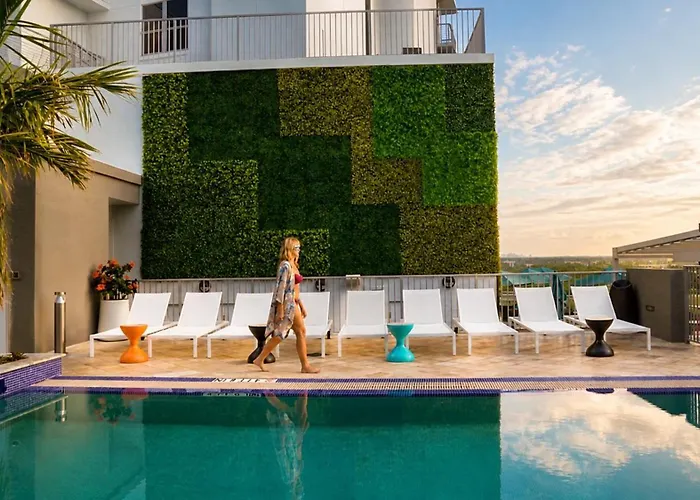 Circ Hotel By Hosteeva Hollywood