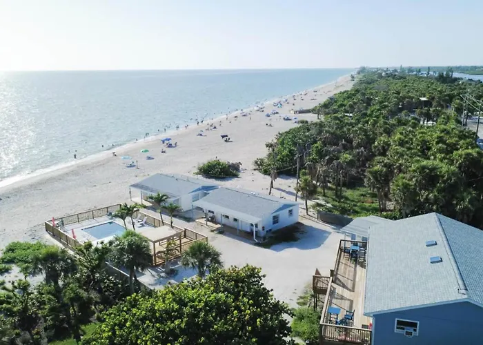 Seafarer Beach Resort - Ocean View With A Pool On The Beach Englewood