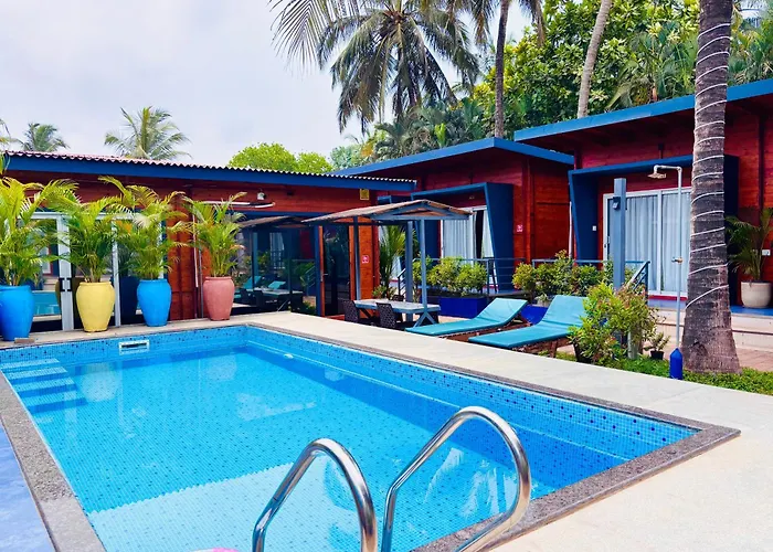 Oyster Bay Beach Resort Anjuna