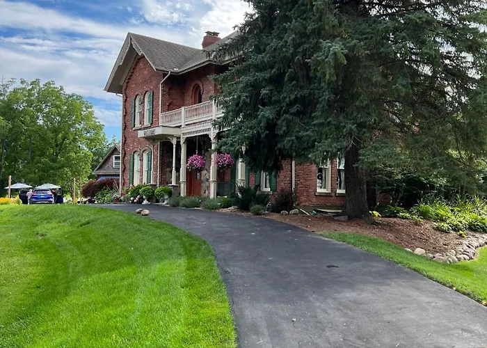 Lexington House Bed And Breakfast