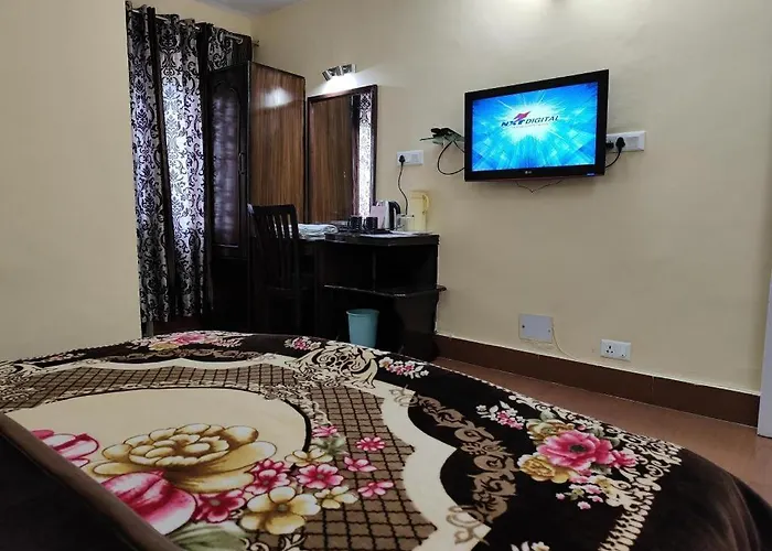 Hotel Himgiri Dalhousie