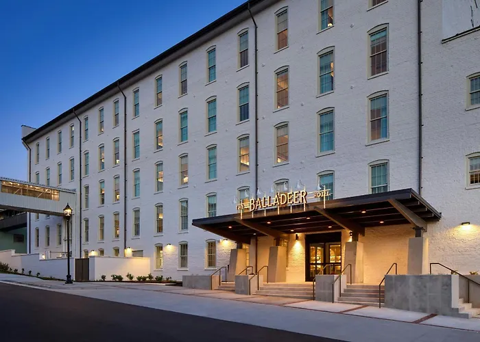 The Balladeer Hotel, Mount Airy, A Tribute Portfolio Hotel