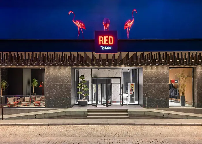 Radisson Red Izmir Point Bornova Otel