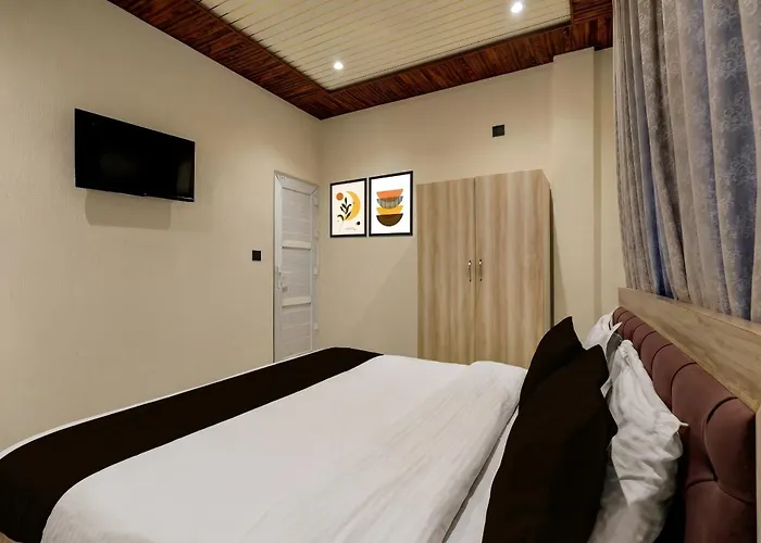 Hotel O Kathghariya Haldwani Formerly Hotel Trishul