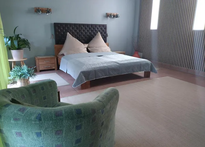 Pension am Bernsteinmuseum Ferienwohnung Ribnitz-Damgarten