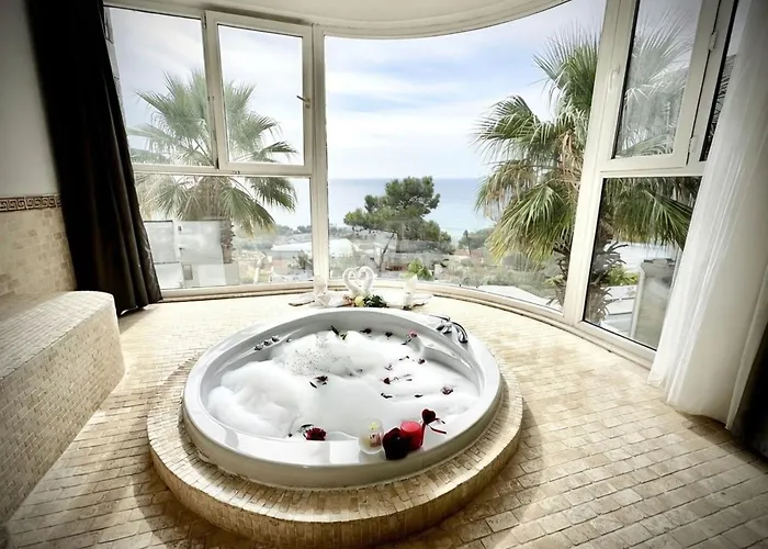 Azure Palm Resort Ölüdeniz