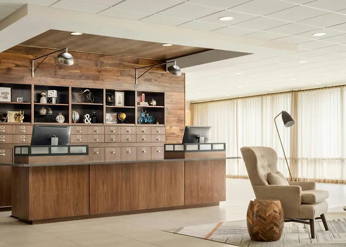 Four Points By Sheraton Oakville