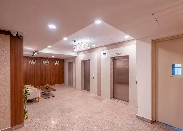 Hibiscus Elite Hotel Greater Noida