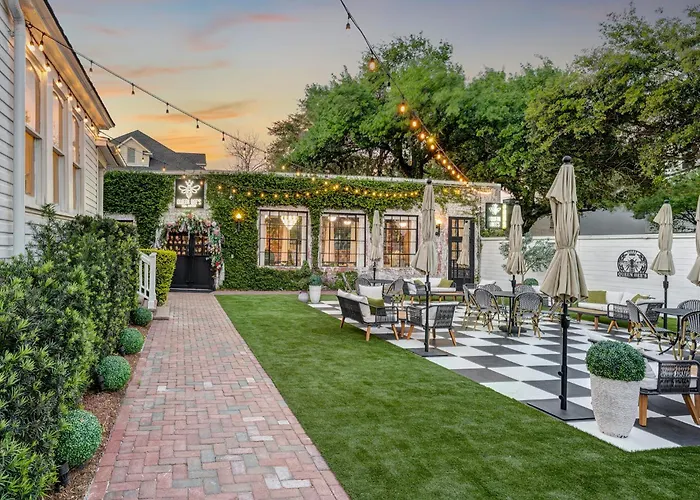 Heights Ironworks Bed & Breakfast Houston