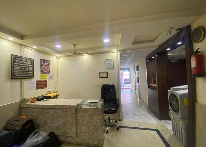 Hotel Shree Krishna Vaishnav Agra 