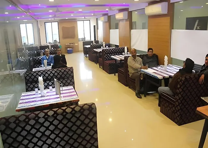 Hotel Savvy Ganges Gorakhpur