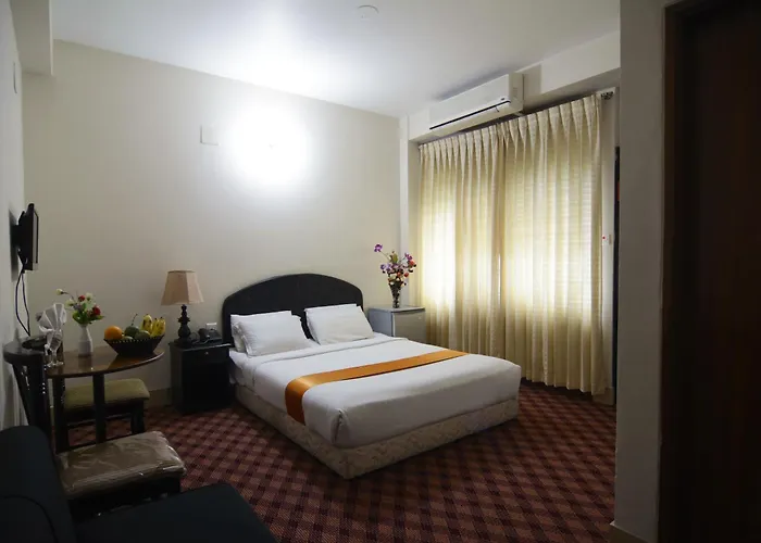 Holiday Xpress Dhaka