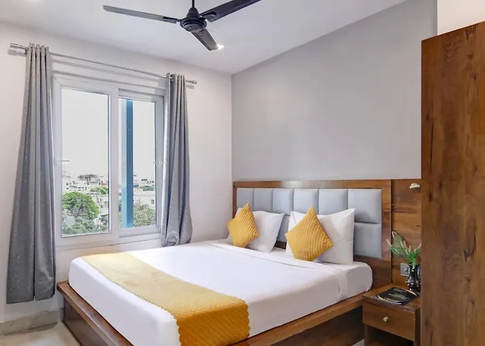 Status By Hotel The Emporio Ghaziabad
