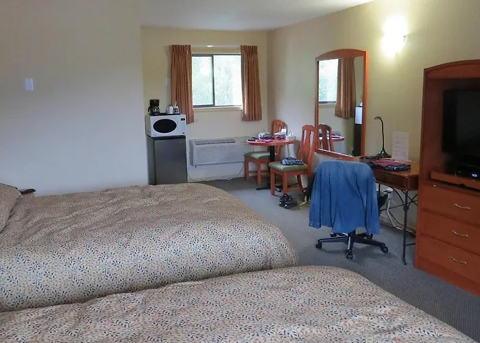 Retasket Lodge & Rv Park Lillooet