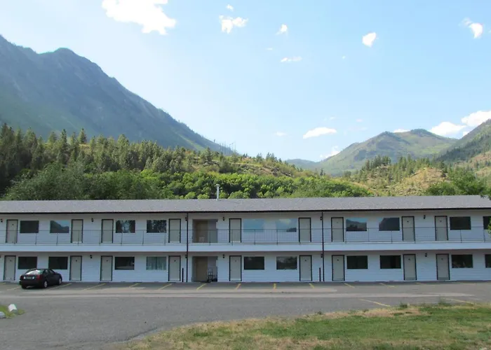 Retasket Lodge & Rv Park Lillooet