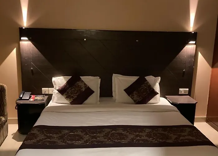 Hotel Kyron Delhi 