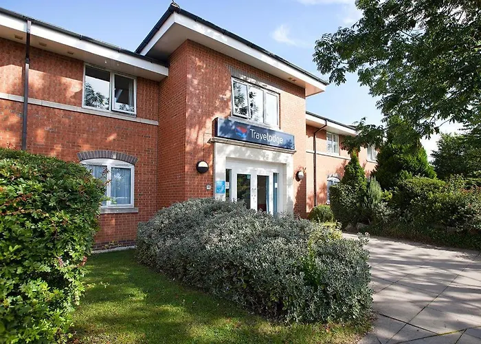 Travelodge Stonehouse Claypits