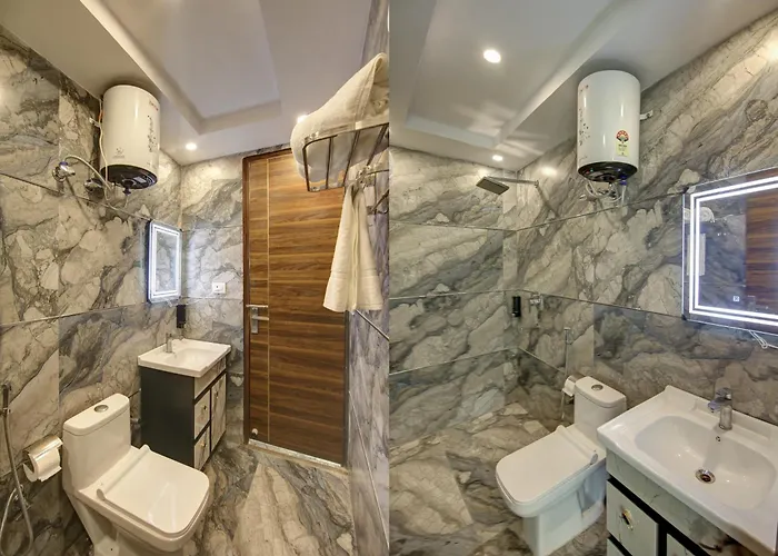 Hotel The Emporio Grand 5 Mints Walking From Vaishali Metro Station Ghaziabad