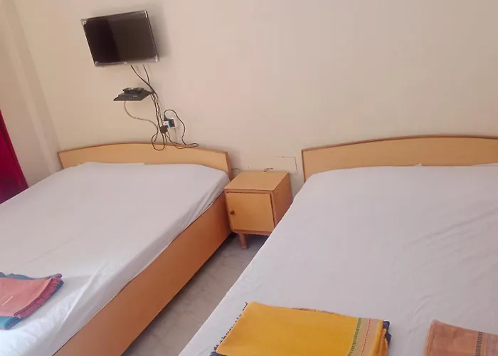 Hotel Santiniketan Bolpur