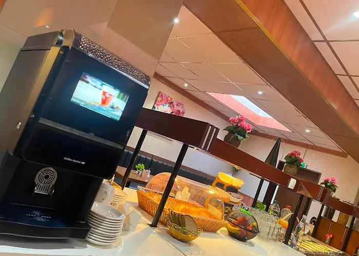 Hotel Am Flughafen Cologne