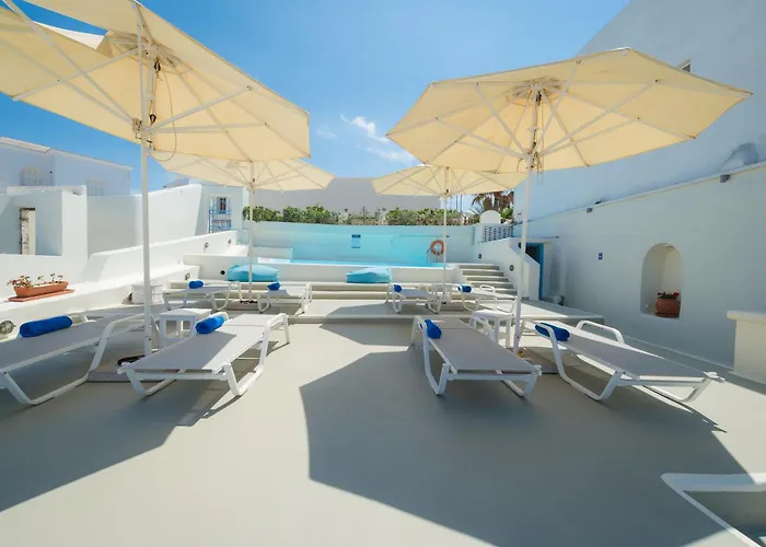 Pantelia Suites Fira 