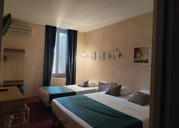 Hotel Saint Jean Orange 